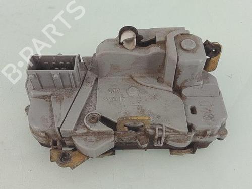 Used Front right lock PEUGEOT 306 Hatchback (7A, 7C, N3, N5) 1.9 D (68 hp) 27335567