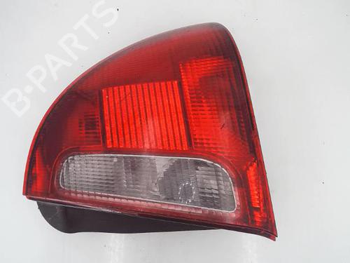 Højre baglygte ROVER 400 II Hatchback (RT) 414 Si (103 hp) 25368312