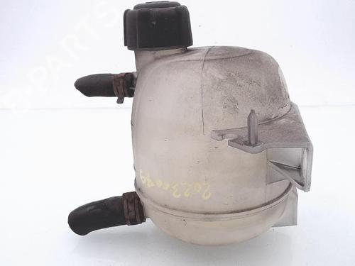 Used Expansion tank RENAULT CLIO II (BB_, CB_) 1.5 dCi (B/CB3M) (64 hp) 25350752