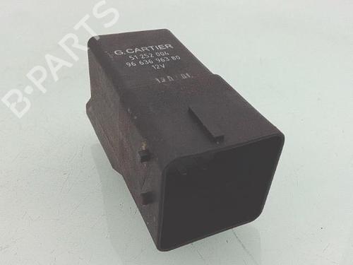 Used Electronic module CITROËN C4 Picasso I MPV (UD_) 1.6 HDi (109 hp) 30154138