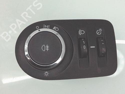 BP29958842I30 main image