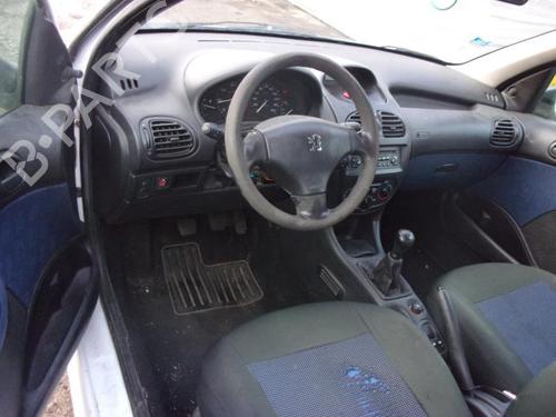 Elektronisk modul PEUGEOT 206 Hatchback (2A/C) 1.4 HDi eco 70 | BP25361765M83 