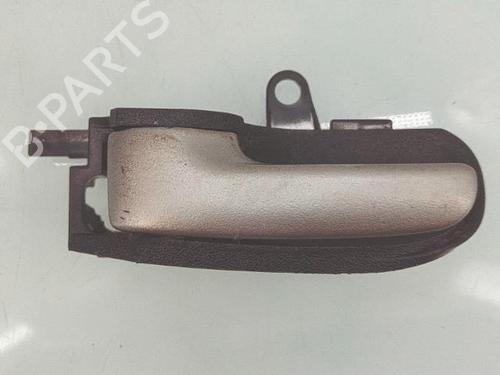 Used Front left interior door handle Front left interior door handle TOYOTA YARIS (_P1_) 1.3 (SCP12_, SCP13_, SCP12R, SCP13R) (87 hp) 29822885 29822885