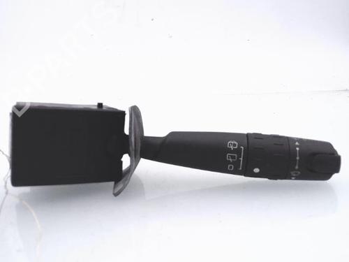 Used Steering column stalk CITROËN XSARA (N1) 1.4 i (75 hp) 25358203