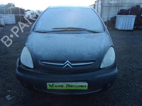 Right front fog light CITROËN XSARA PICASSO (N68) 2.0 HDi | BP25373393C31 