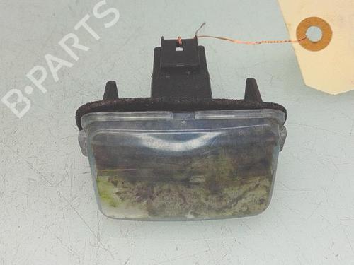 Éclairage de plaque d'immatriculation PEUGEOT 206 Hatchback (2A/C) 1.4 i (75 hp) 31873293