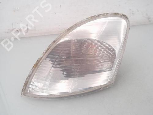 Blinklys foran høyre RENAULT MEGANE I (BA0/1_) 1.4 e (BA0E, BA0V) (75 hp) 25368404