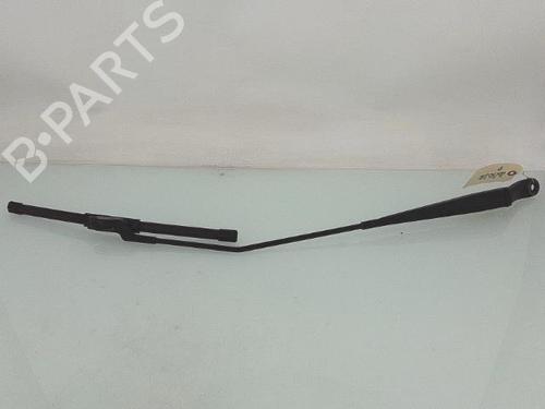 Used Front windshield wiper arm PEUGEOT 208 I (CA_, CC_) 1.2 VTI 82 (82 hp) 28815895