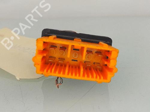 Right front window switch CITROËN XSARA PICASSO (N68) 1.6 HDi | BP26656907I26 