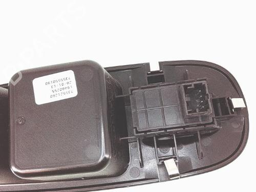 Right front window switch FIAT 500L (351_, 352_) 1.3 D Multijet (199LXY1A, 199LXY11) | BP25368051I26 