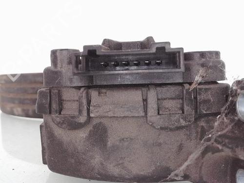 electronic-module-dacia-logan-mcv-ks_-2007-25349888 main image