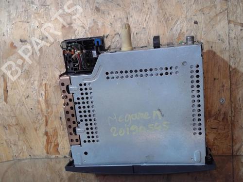Used Radio RENAULT MEGANE II (BM0/1_, CM0/1_) 1.9 dCi (BM0G, CM0G) (120 hp) 25365369