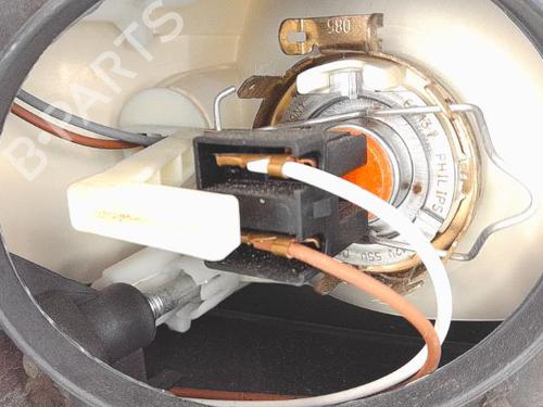 Left headlight PEUGEOT 406 (8B) 2.0 HDI 110 | BP27303738C28