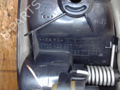 Venstre bak invendig håndtak RENAULT CLIO II (BB_, CB_) 1.4 16V (B/CB0P, BB13) | BP25364419I15 