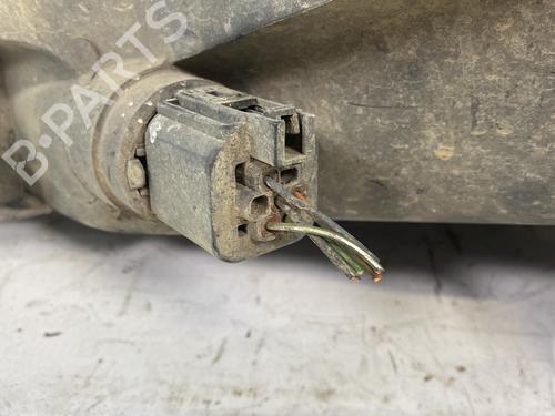 right-headlight-ford-focus-i-turnier-dnw-1999-2000-2001-2002-2003-2004-2005-2006-2007-25372168 main image