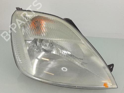 Used Right headlight FORD FIESTA V (JH_, JD_) 1.4 TDCi (68 hp) 25349462