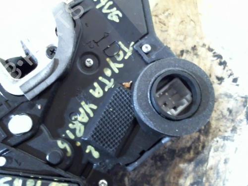 Front left lock TOYOTA YARIS (_P9_) 1.4 D-4D (NLP90_, NLP90R) | BP25373872C98 