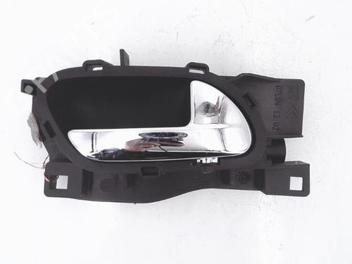Used Rear right interior door handle PEUGEOT 407 (6D_) 2.0 HDi 135 (6DRHRH, 6DRHRE, 6DRHRG, 6DRHRJ) (136 hp) 25360492