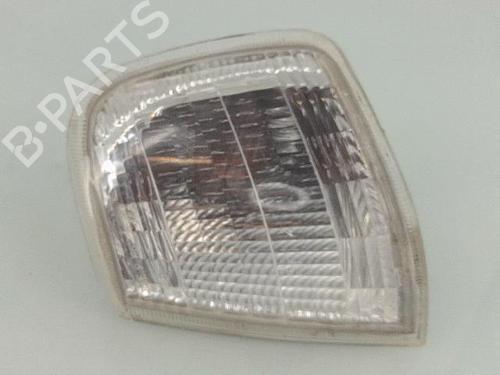 Used Left front indicator PEUGEOT 405 I (15B) 1.9 Diesel (69 hp) 26191992