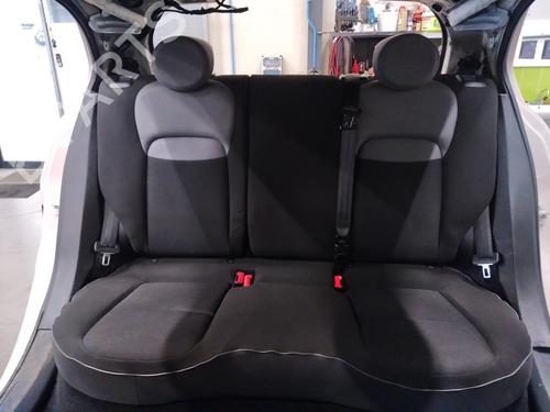 Sedile posteriore FIAT 500X (334_) 1.6 D Multijet (334AXA1B, 334AXA11) (120 hp) 30491316