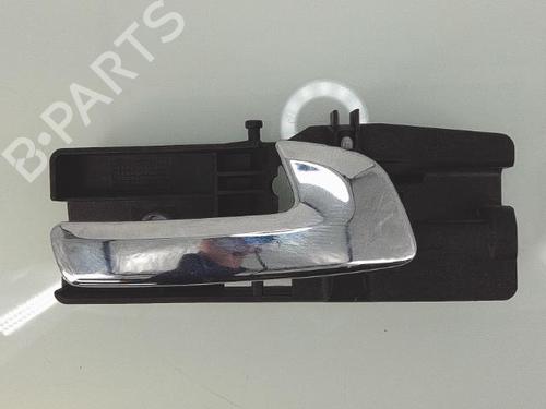 Used Rear right interior door handle Rear right interior door handle ALFA ROMEO 159 (939_) 1.9 JTDM 16V (939AXC1B, 939AXC12) (150 hp) 25353564 25353564