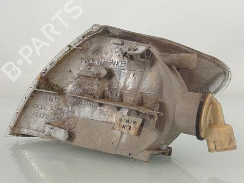 Used Right front indicator Right front indicator RENAULT MEGANE Scenic (JA0/1_) 1.9 dTi (JA0N) (98 hp) 27097872 27097872