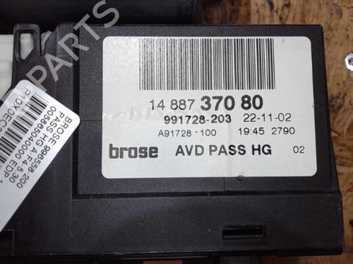 Right front window motor PEUGEOT 807 (EB_) 2.0 HDi | BP25358817E20 - Image 1