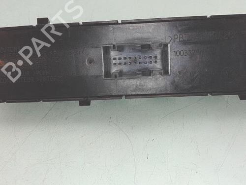 Used Warning switch Warning switch PEUGEOT 3008 I MPV (0U_) 1.6 HDi (109 hp) 33114829 33114829