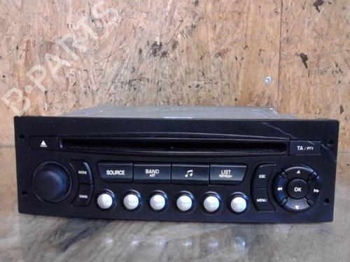 Used Radio Radio CITROËN C3 II (SC_) 1.6 HDi (92 hp) 25367283 25367283