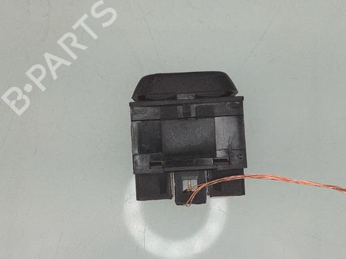 Used Right rear window switch Right rear window switch CITROËN XSARA PICASSO (N68) 1.6 HDi (90 hp) 26892452 26892452