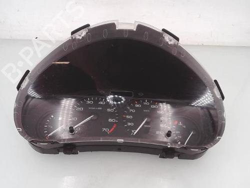 Kombiinstrument PEUGEOT 206 Hatchback (2A/C) 1.4 i (75 hp) 25360209