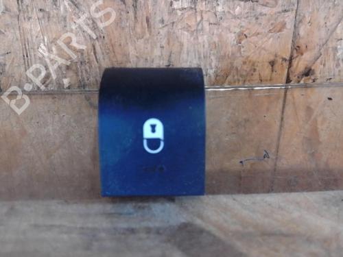 Used Switch Switch PEUGEOT 207 (WA_, WC_) 1.4 HDi (68 hp) 25358761 25358761