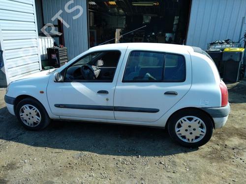 Left front fog light RENAULT CLIO II (BB_, CB_) 1.9 D (B/CB0E, BB0J) | BP25358636C30 - Image 17