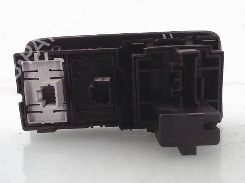 Used Headlight switch Headlight switch RENAULT MEGANE III Grandtour (KZ0/1) 1.5 dCi (KZ09, KZ0D, KZ1G, KZ29, KZ14, KZ1W, KZ10, KZ1F,... (110 hp) 25368426 25368426
