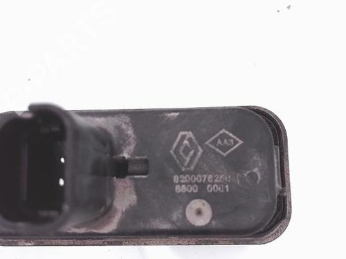 Used Switch Switch RENAULT SCÉNIC III (JZ0/1_) 1.5 dCi (110 hp) 25365890 25365890