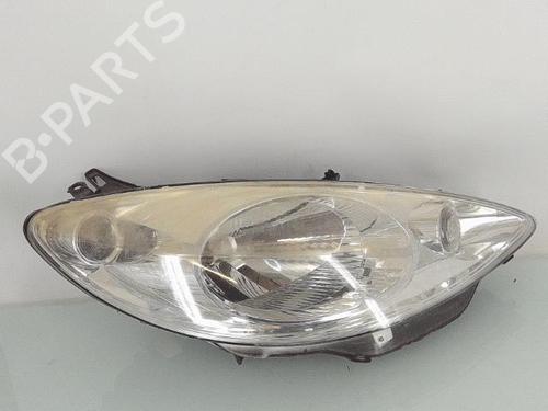 Used Right headlight PEUGEOT 1007 (KM_) 1.4 HDi (68 hp) 26580725