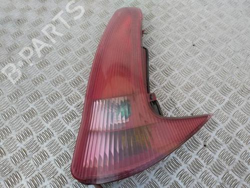Højre baglygte PEUGEOT 206 SW (2E/K) 1.4 HDi (68 hp) 25369907