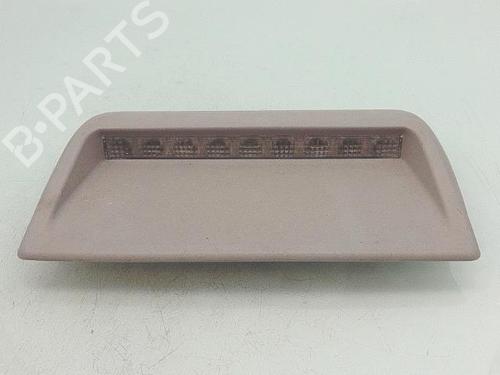 Troisième feu stop LEXUS IS II (_E2_) 220d (ALE20) (177 hp) 31953774