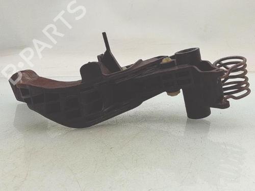 Used Clutch pedal Clutch pedal FIAT 500L (351_, 352_) 0.9 (199LYC1B) (105 hp) 40003342 40003342