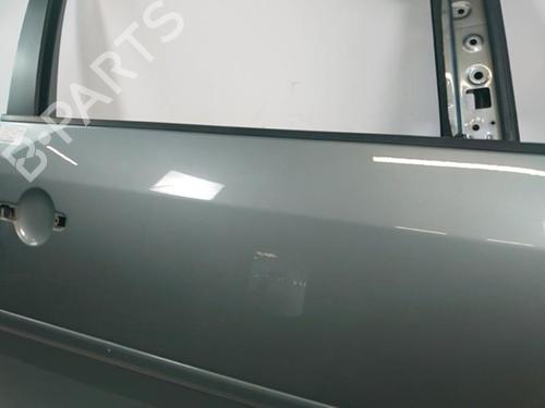 Used Right front door VW TOURAN (1T1, 1T2) 1.9 TDI (105 hp) 25363359