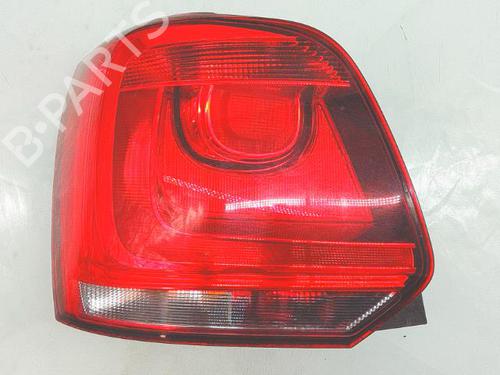 Used Left taillight VW POLO V (6R1, 6C1) 1.2 TSI (105 hp) 31639660