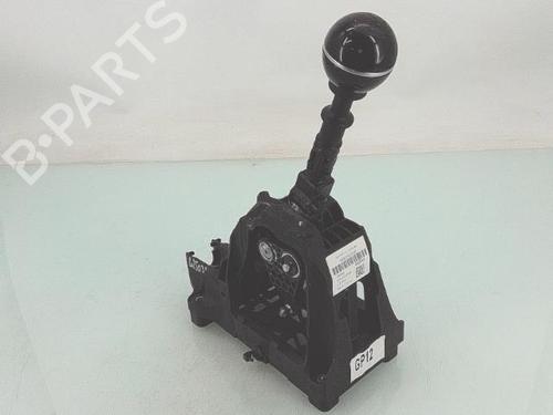 Used Gear lever FIAT 500X (334_) 1.6 D Multijet (334AXA1B, 334AXA11) (120 hp) 30527766