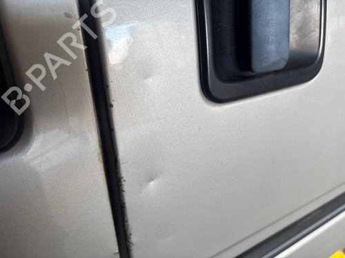 Venstre side skydedør Venstre side skydedør NISSAN PRAIRIE (M10, NM10) 1.8 SGL (M10) (90 hp) 36274356 36274356