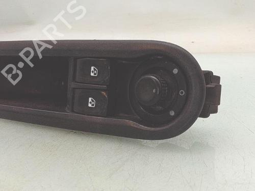 Left front window switch RENAULT CLIO III (BR0/1, CR0/1) 1.5 dCi (C/BR0G, C/BR1G) | BP39417359I27 - Image 4