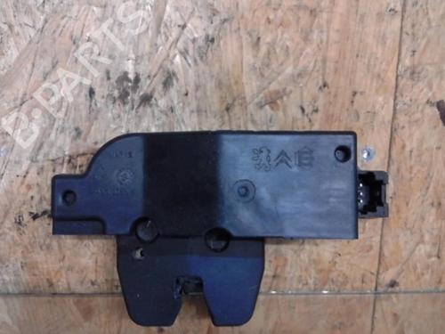 tailgate-lock-citroen-c5-ii-rc_-2004-2005-2006-2007-2008-25365186 main image