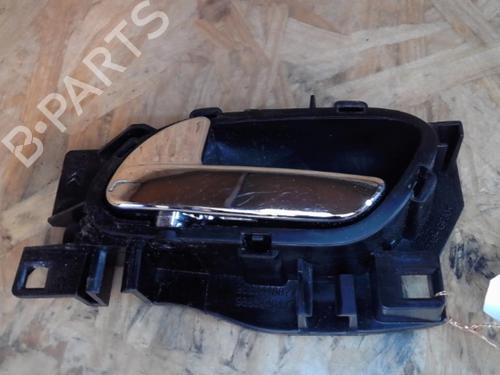 Used Front left interior door handle PEUGEOT 5008 (0U_, 0E_) 1.6 HDi (110 hp) 25351719
