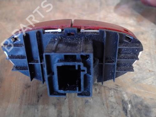 Used Warning switch Warning switch PEUGEOT 206 Van [1999-2009] 25358452 25358452
