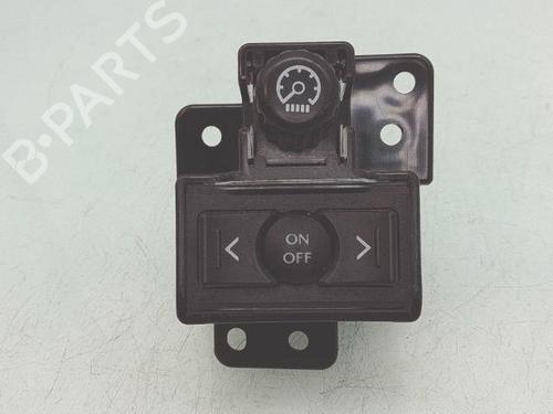 switch-lexus-is-ii-_e2_-2005-2006-2007-2008-2009-2010-2011-2012-2013-31953795 main image