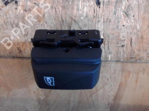 Used Switch DACIA SANDERO II TCe 90 (B8M1, B8MA, B8AC) (90 hp) 25359125