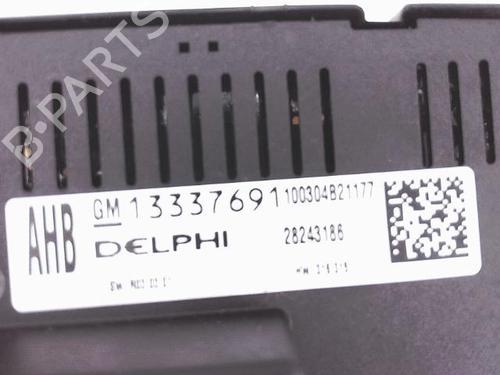 climate-control-opel-astra-j-p10-2009-2010-2011-2012-2013-2014-2015-2016-25371692 main image